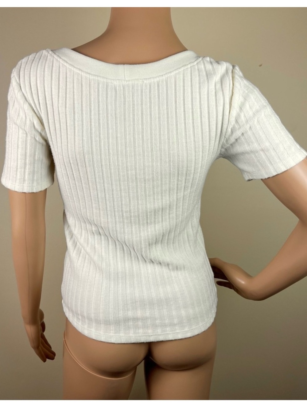 ZARA IVORY SHORT SLEEVE KNIT TOP - Picture 5 of 5
